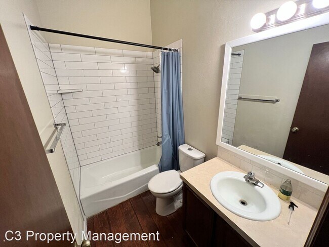 Foto del edificio - 3 br, 2 bath House - 1935 Waters Edge St #B