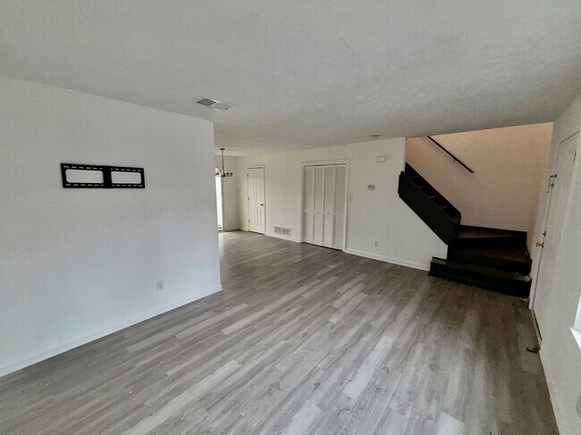 Foto del edificio - 2082 Lenoa Ln