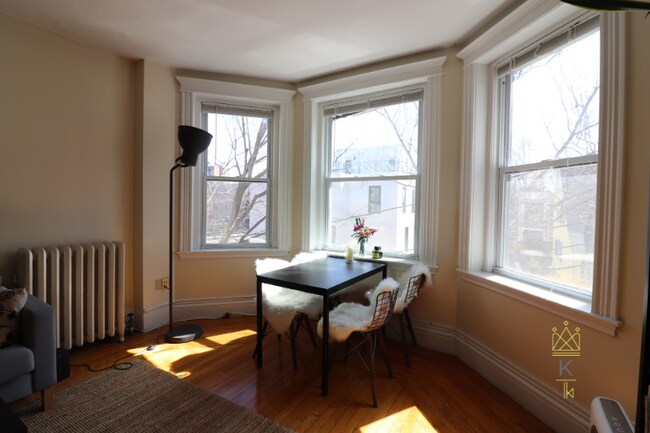 Building Photo - 30 Littell Rd