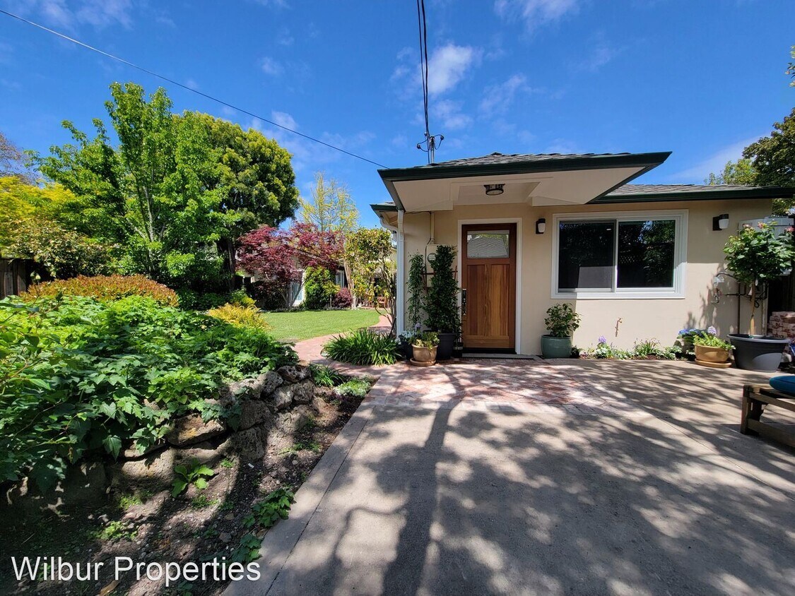 Primary Photo - 1 br, 1 bath House - 1350 Greenwood Ave