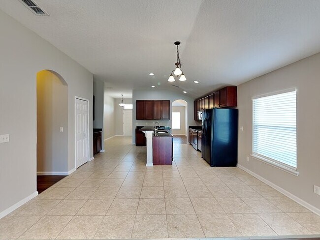 Foto del edificio - 216 Bridgeport Ln