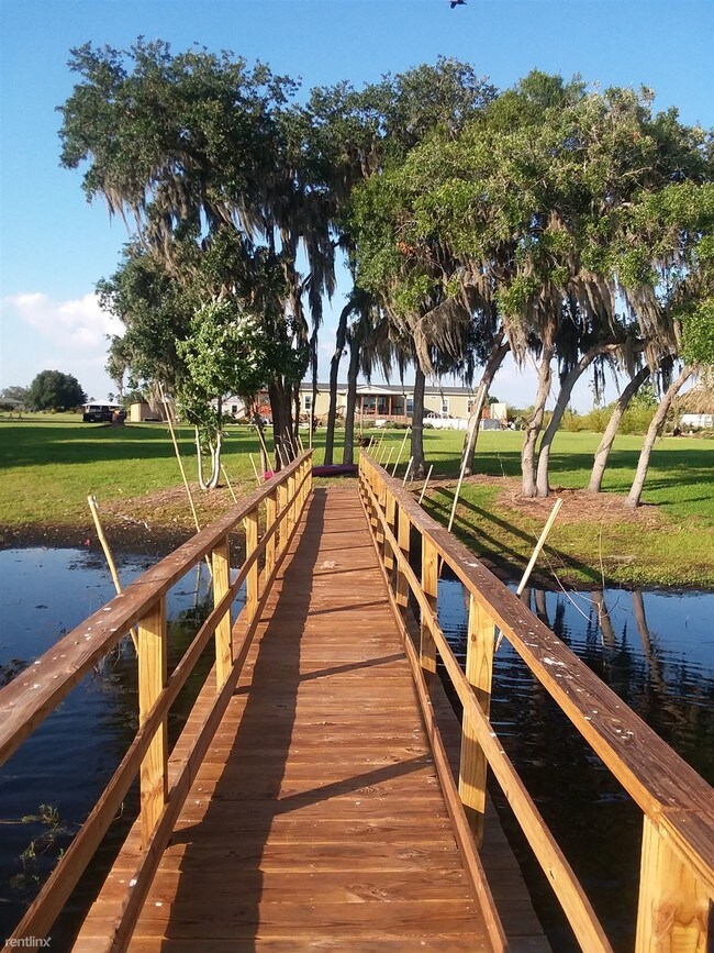 25916 FL64, Myakka City, FL 34251 Apartment for Rent in Myakka City