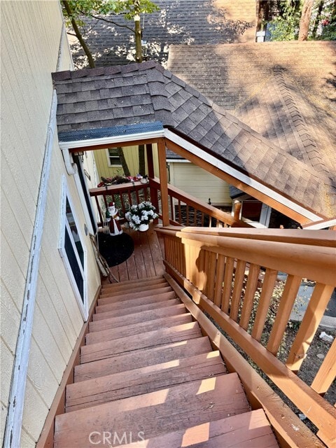 Building Photo - 743 Woodland Rd