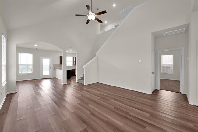 Building Photo - 20259 Creekdale Bend Dr