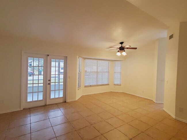 Foto del edificio - Adorable, Updated 3 Bedroom, 2 Bath Home i...