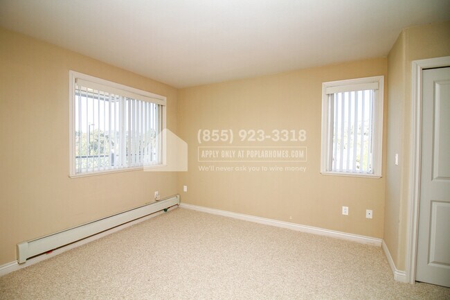 Foto del edificio - 15956 E 14th St