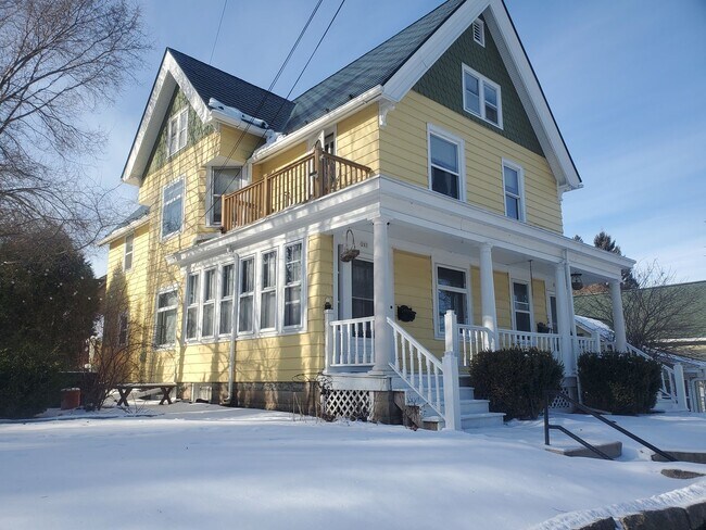 Foto del edificio - 203/205 N Spring St