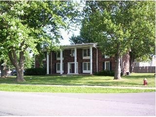 Primary Photo - 918-920 E Main St