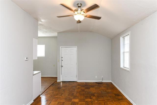 Foto del edificio - 4722 McCart Ave