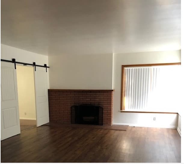 Primary Photo - 2070 Magnolia Ave