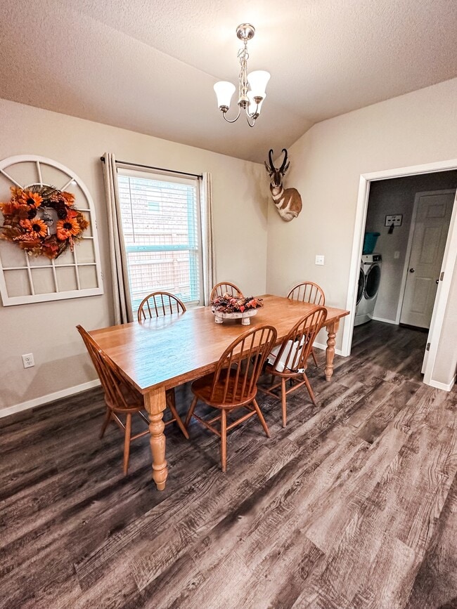 Dining - 6900 SW Whitmarsh Rd House