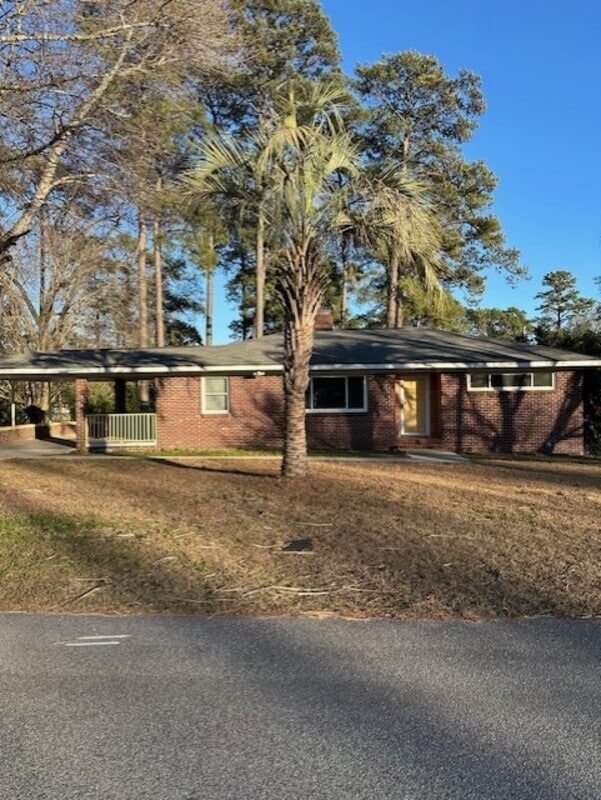 Building Photo - 1212 Deerwood St