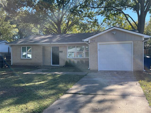 Building Photo - 766 Goldwood Dr