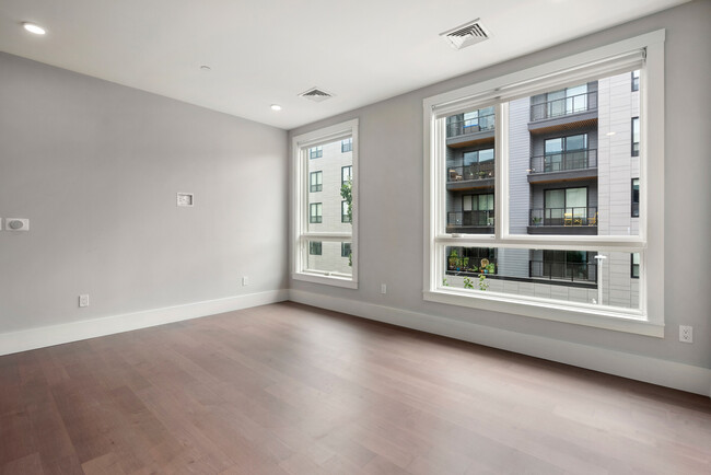 Foto del edificio - 3193 Washington St