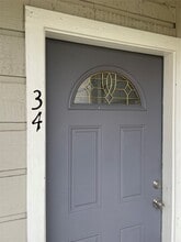 Building Photo - 17331 Red Oak Dr