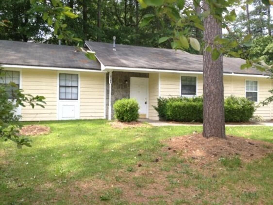 Photo - 2186 JONATHAN AVE