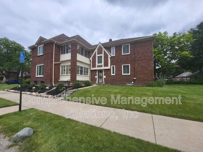 Building Photo - 16806 La Salle Ave