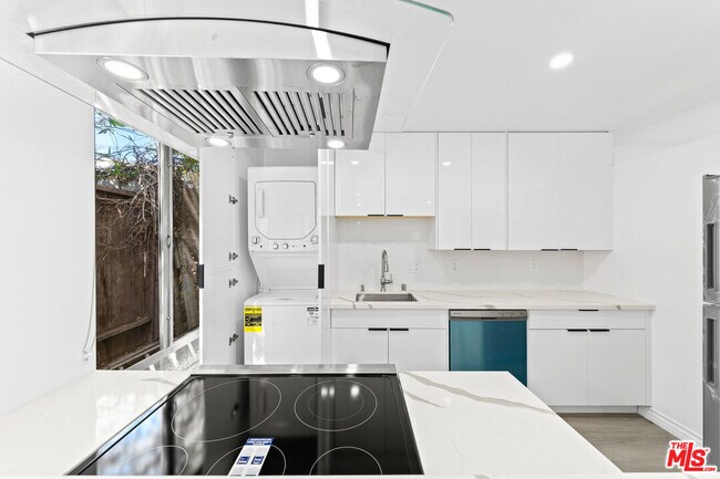 Foto del edificio - 825 16th St