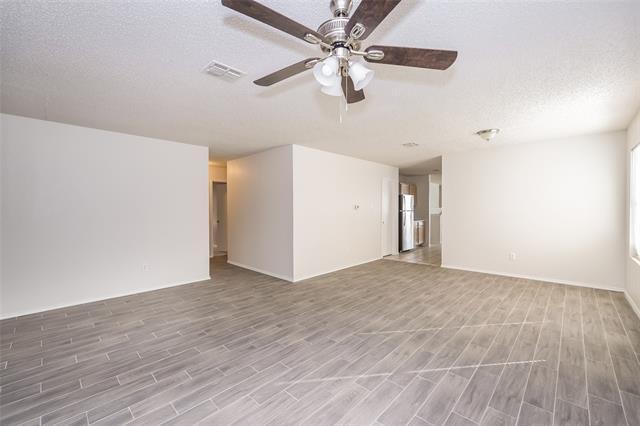 Foto del edificio - 8705 Hunters Trail