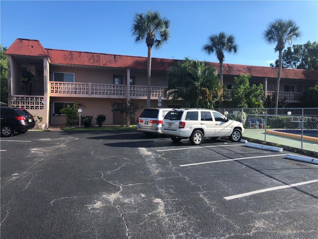 Foto principal - 1616 Redwood St
