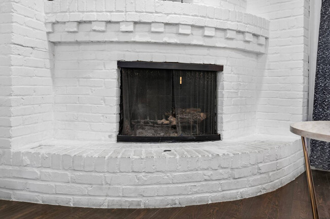 Building Photo - 9652 Arborhill Dr