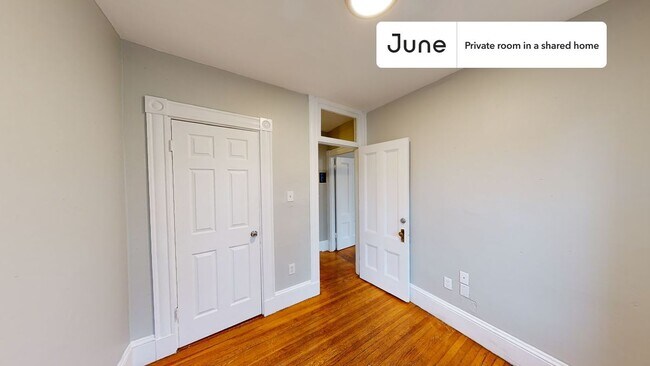 Foto del edificio - Room in Shared 4 bed/2 bath home in Allston