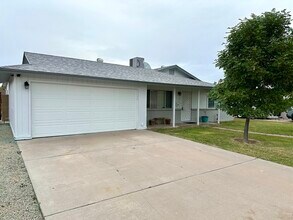 Building Photo - 2040 E Minton Dr