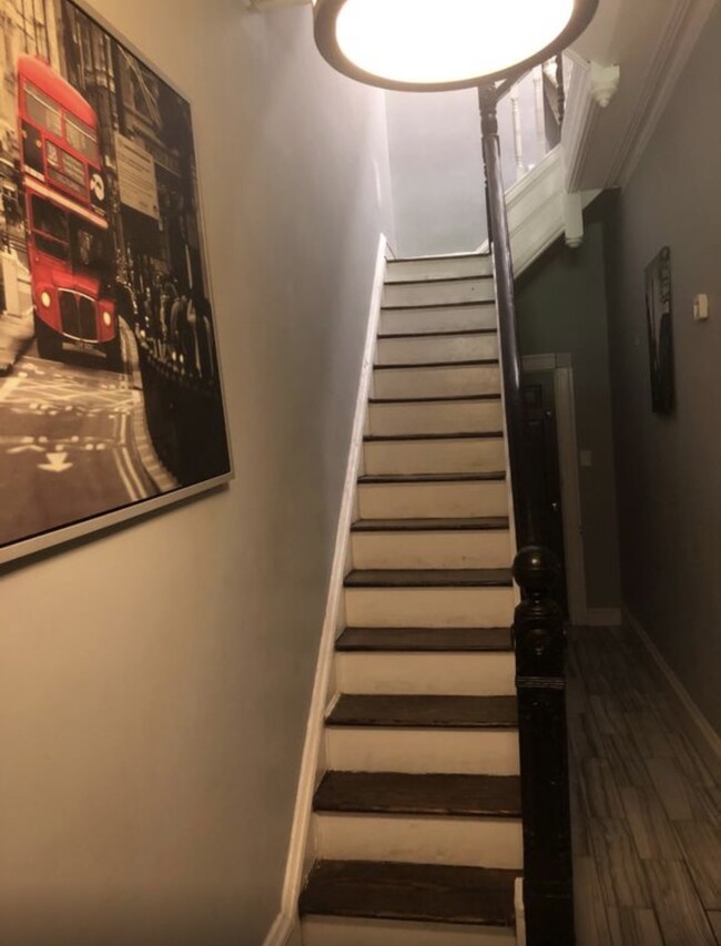 Stairway leading to door - 1834 Bolton St