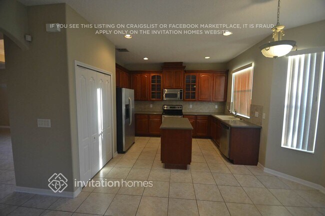 Foto del edificio - 5529 Oakworth Pl