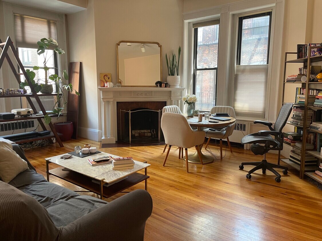 Primary Photo - 271 Dartmouth St