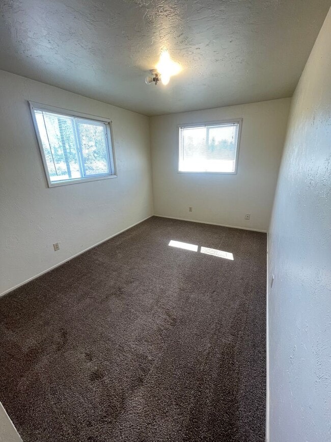 Foto del edificio - Large 2 Bedroom over looking the Golf Course!