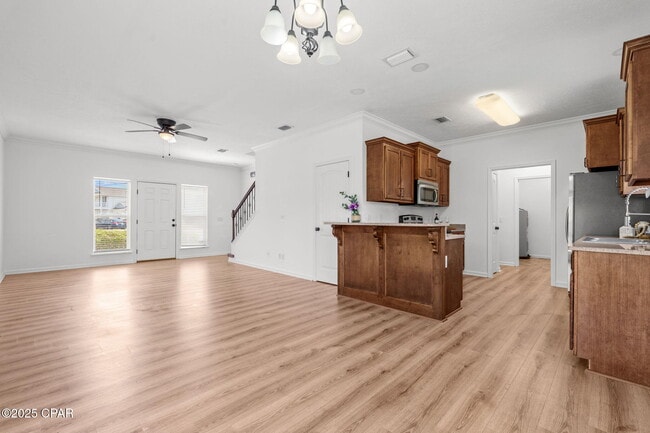 Building Photo - 2601 Willow Brook Dr