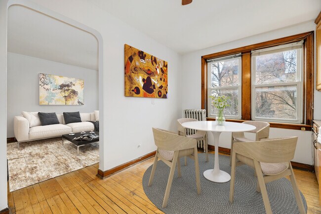 Foto del edificio - 2150 W Shakespeare Ave