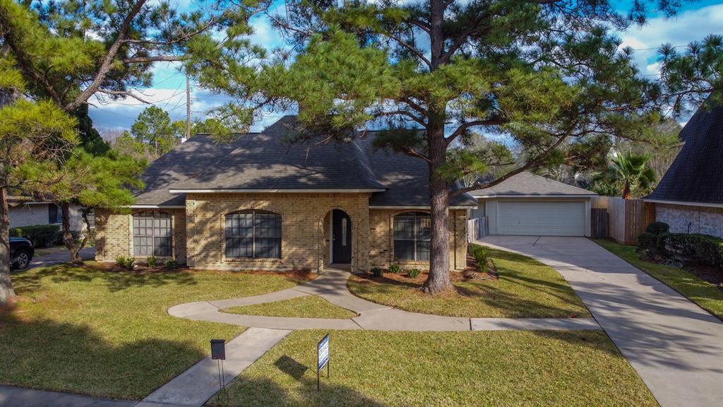 Primary Photo - 1723 Cornerstone Pl Dr