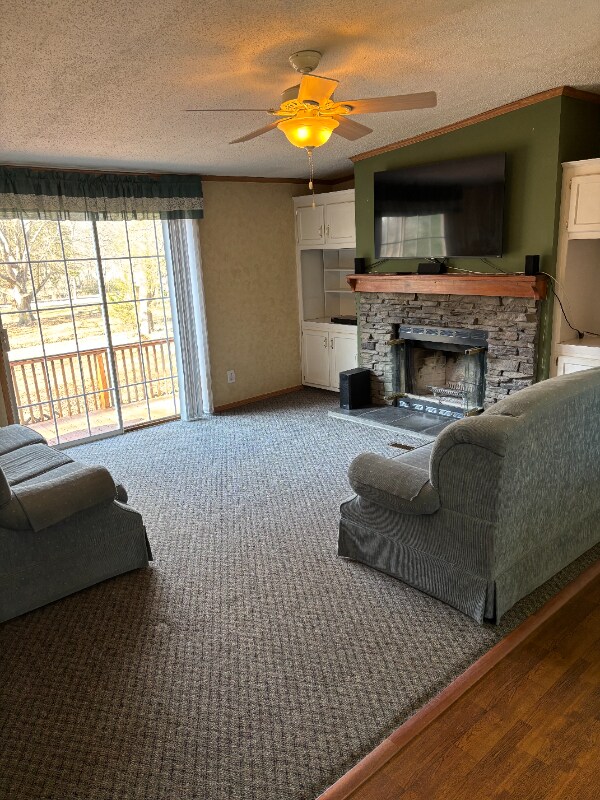 Foto del edificio - 4104 Pebblebrook Cir SW