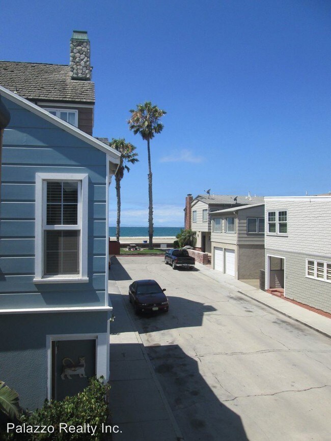 Building Photo - 5902-5910 E Ocean Blvd