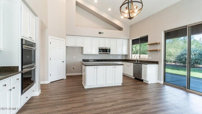 Foto del edificio - 3441 W Little Hopi Dr