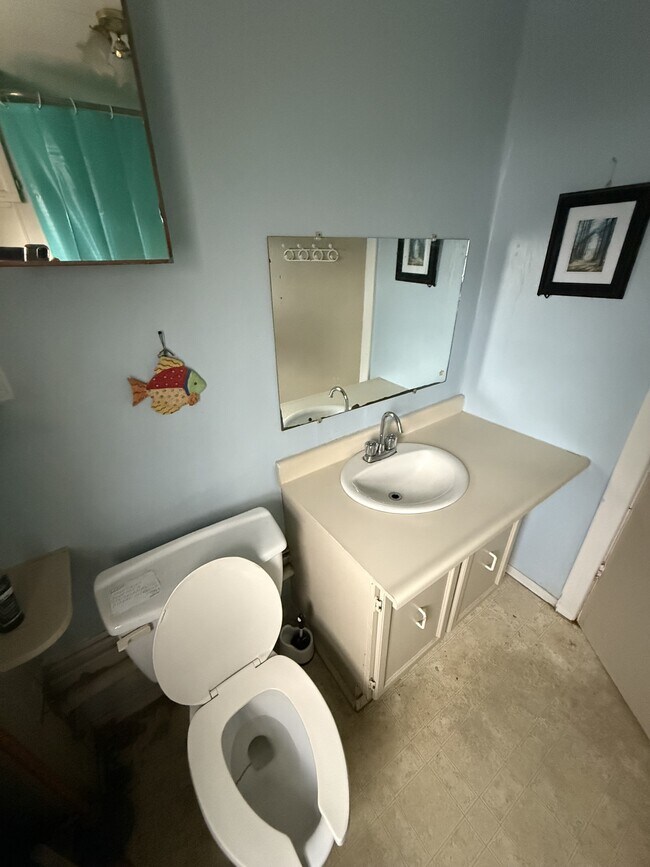 Photo du bâtiment - 159 Barrie Rd