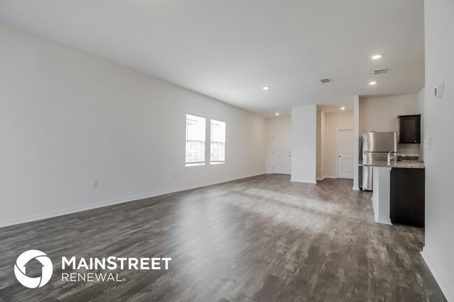 Building Photo - 3067 Neverland Dr