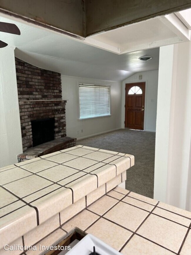 Foto del edificio - 3 br, 2 bath House - 234 Coronado Avenue