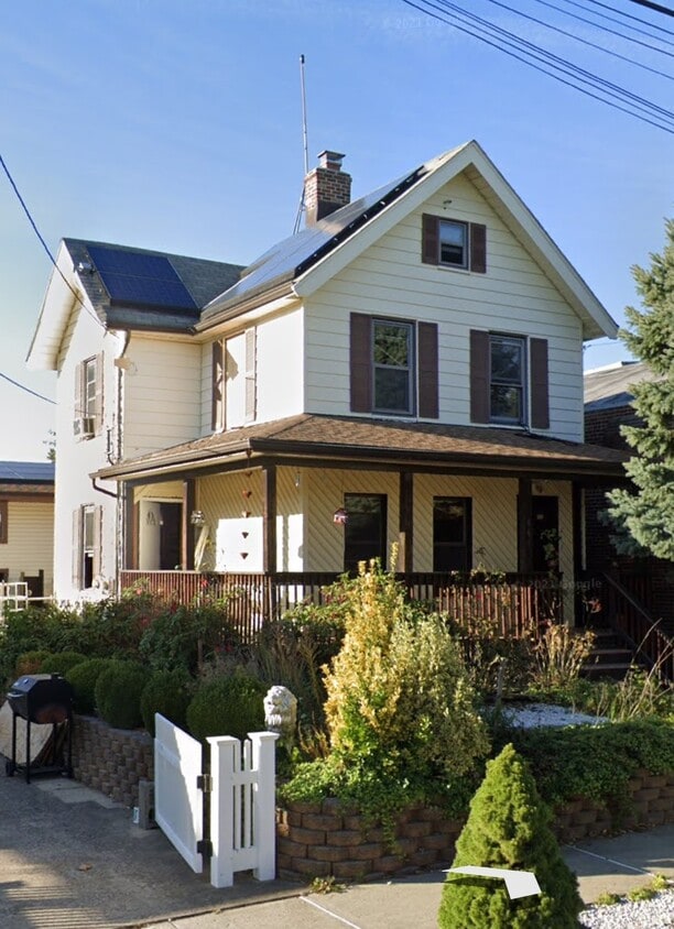 441 Hickory St Unit 1, Kearny, NJ 07032 Apartments in Kearny, NJ