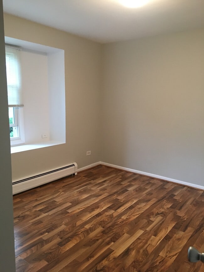 Building Photo - 22960 N Apple Hill Ln