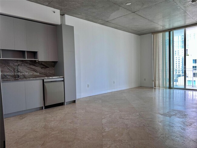 Building Photo - 2275 Biscayne Blvd Blvd
