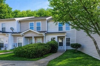 Building Photo - 6512 Wellington Chase Ct