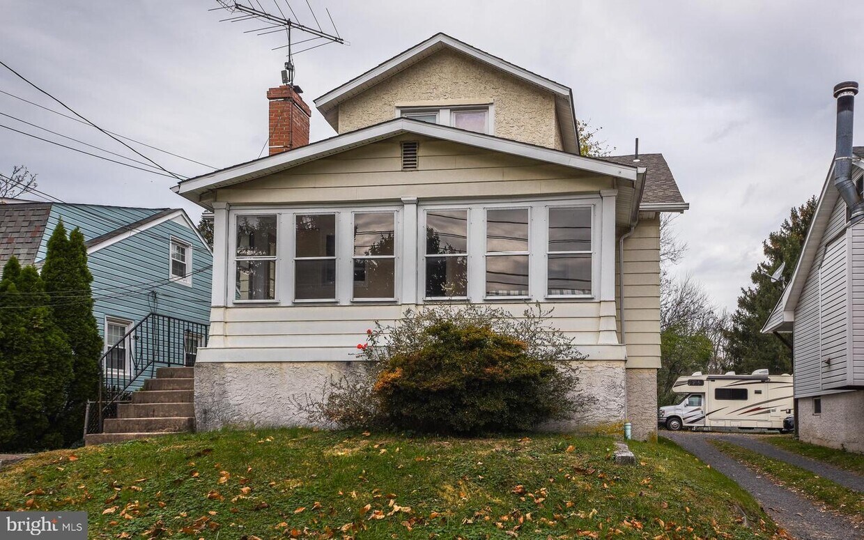 Foto del edificio - 424 Blair Mill Rd