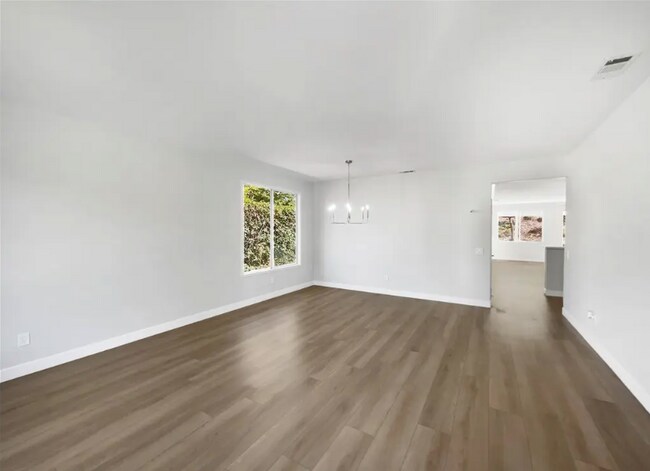 Foto del edificio - 4107 Forest Highlands Cir