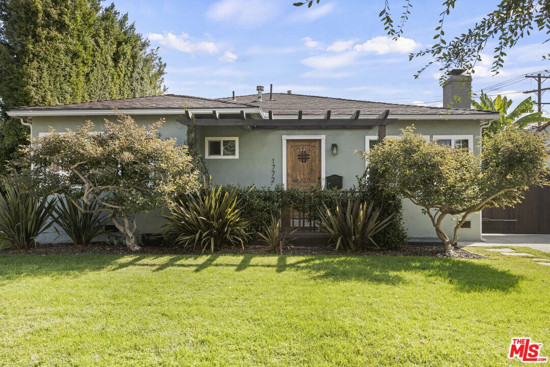 Primary Photo - 1772 Orange Grv Ave