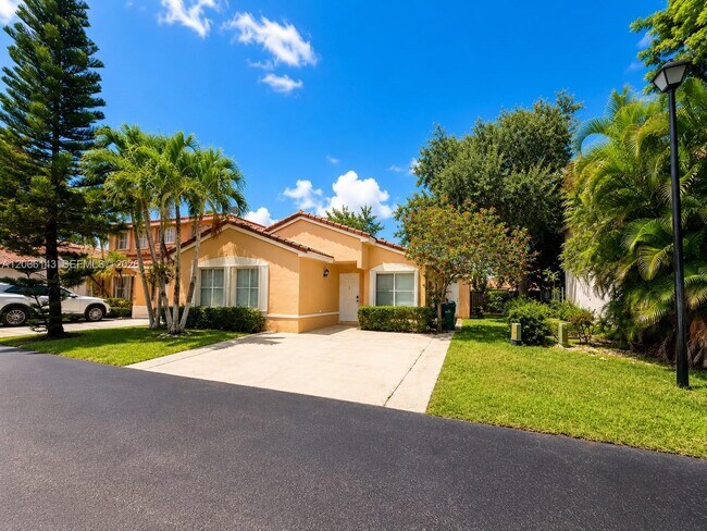 Foto del edificio - 9720 SW 164th Ave