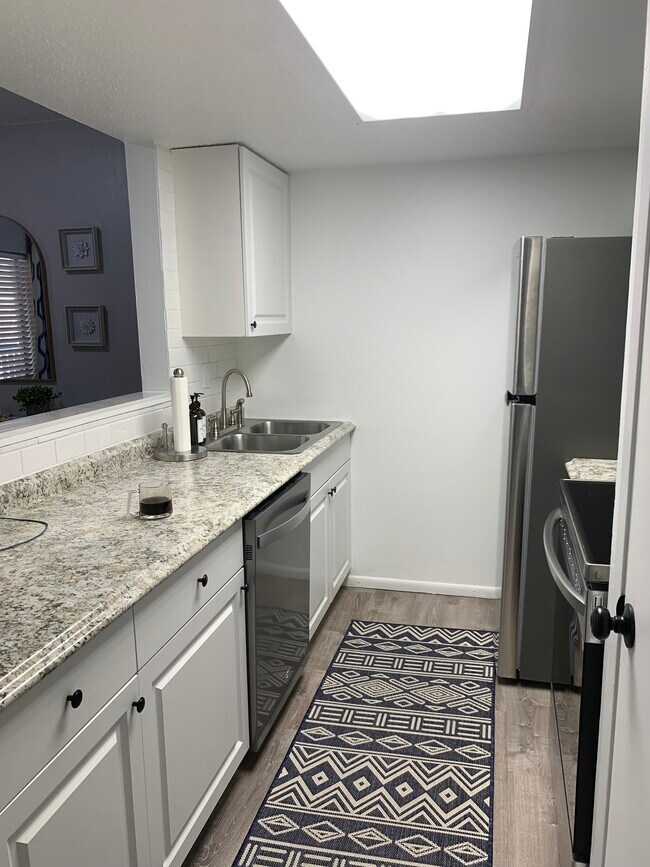 8911 Blind Pass Rd Unit 202, St Pete Beach, FL 33706 Condo for Rent