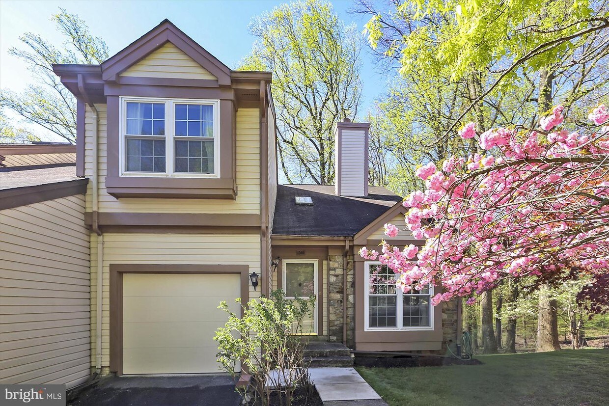 1541 Hugo Cir, Silver Spring, MD 20906 Townhome Rentals in Silver